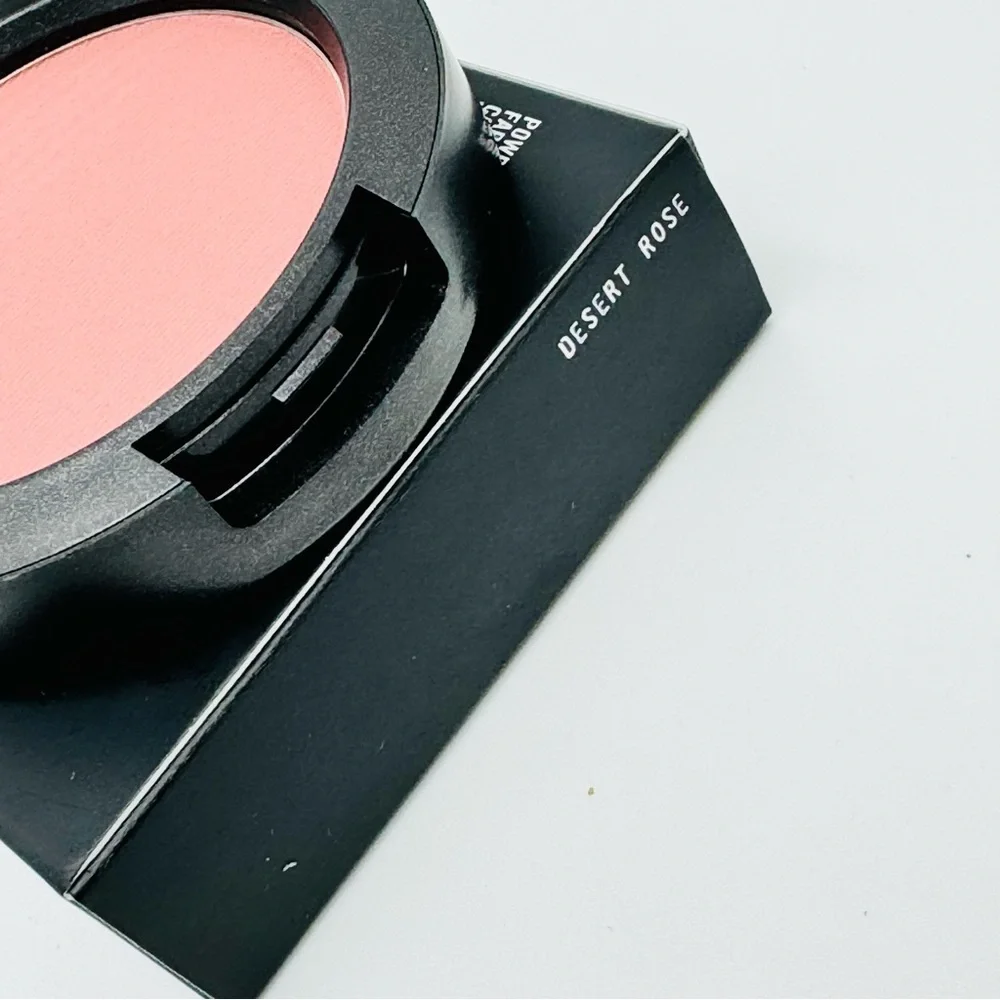 MAC Cosmetics m·a·c powder
